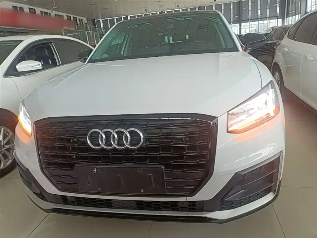 Audi Q2 L 35 TFSI Fashion Dynamic CN-VI