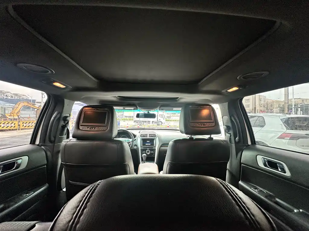 Explorer (Import) 3.5 L Premium
