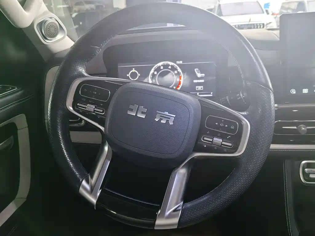 Beijing Offroad BJ60 2.0 T 11 th 5-seat