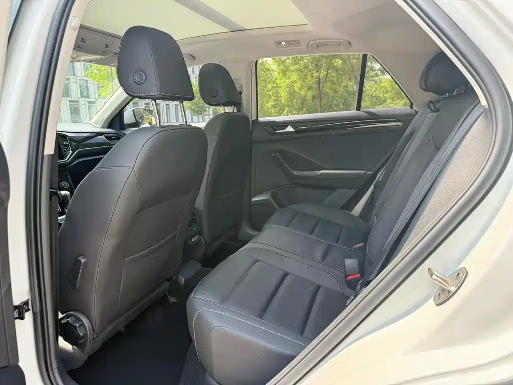 T-ROC 280 TSI DSG 2 WD Comfort Connected