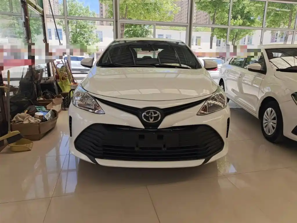 Vios 1.5 L CVT Creation