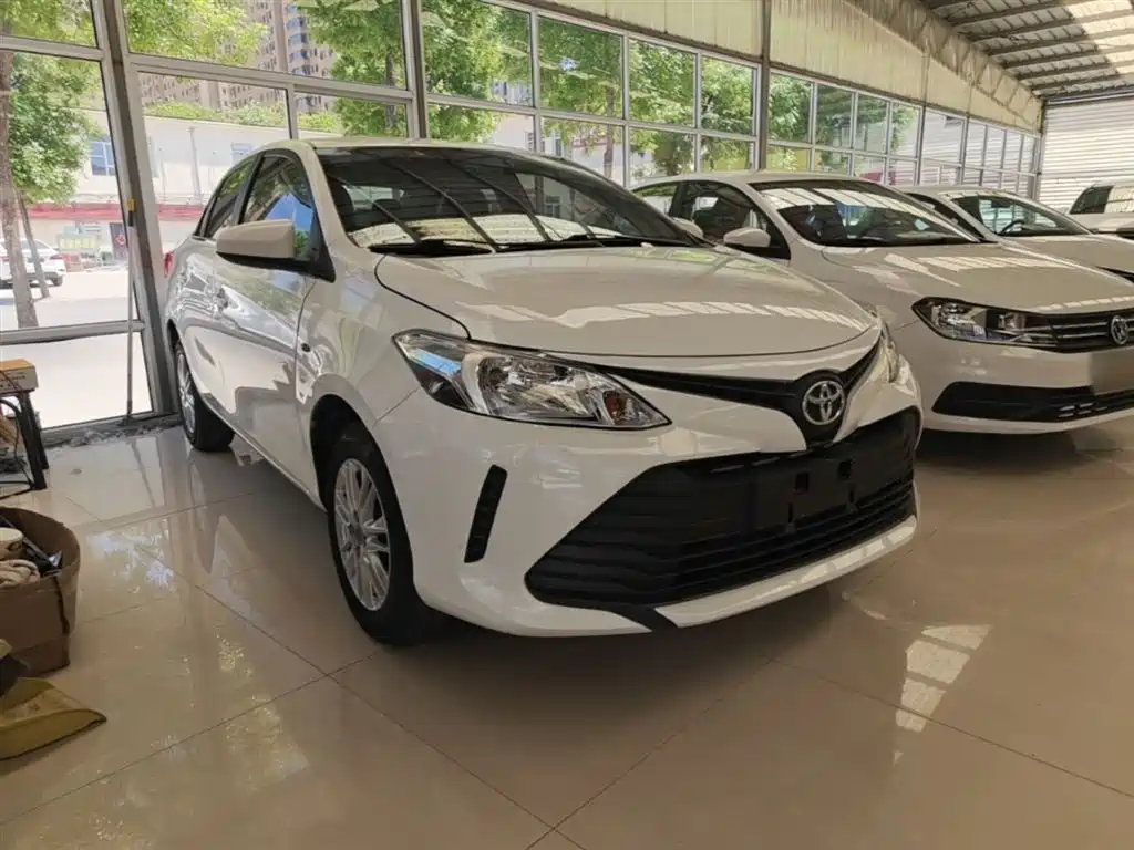 Vios 1.5 L CVT Creation