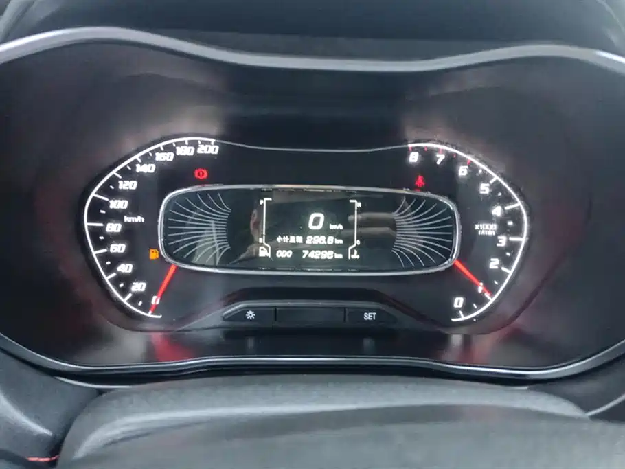Baojun 510 宝骏510 2019款 1.5 L 手动优享型73 kW 国VI