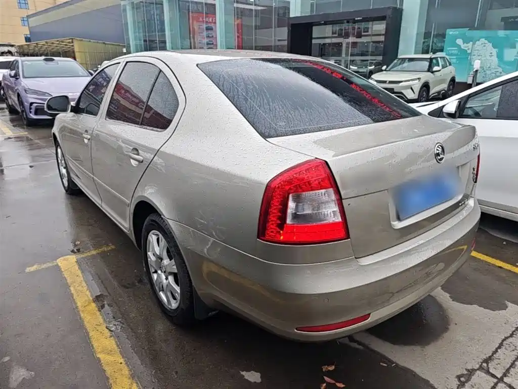 Octavia 明锐 2014款 2.0 L 自动逸杰版