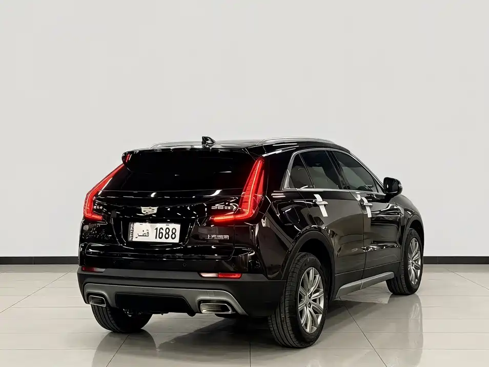 Cadillac XT4 凯迪拉克XT4 2022款 28 T 四驱尊贵型