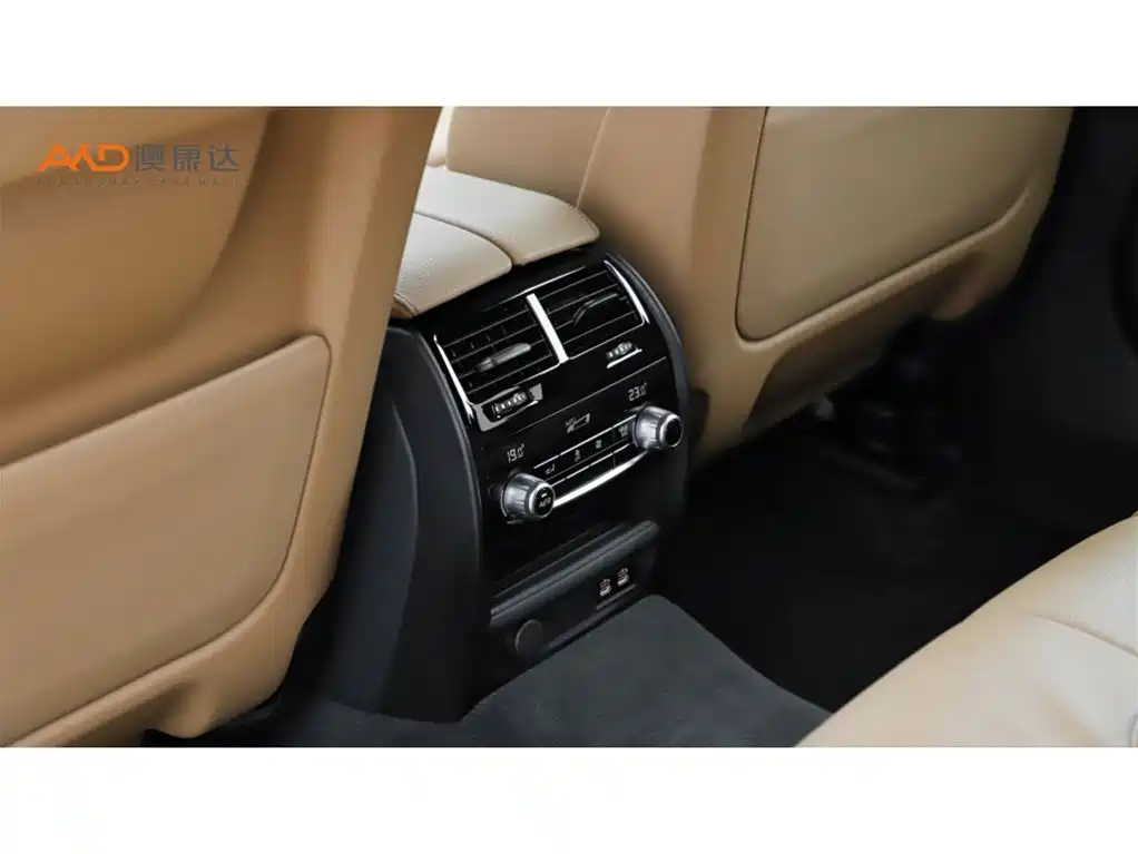 BMW 6 Series GT 宝马630 GT/2.0 T/21款/改款 M运动套装