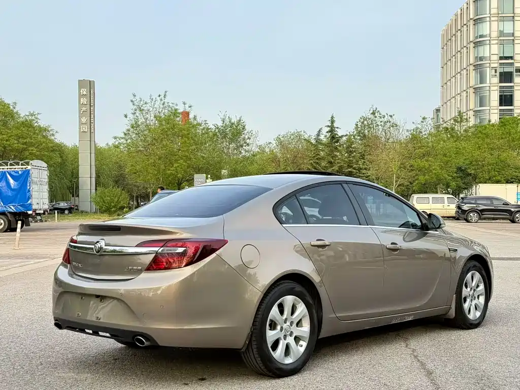 Regal 2.0 L Leading Fashion