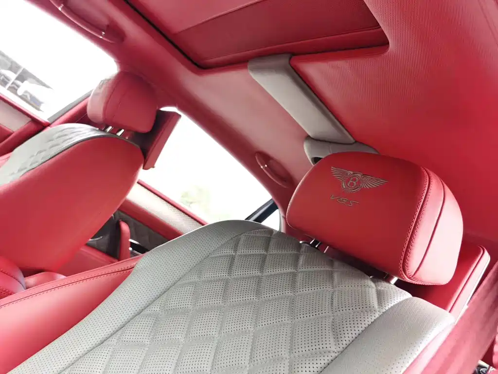 Flying Spur 4.0 T V8 S Standard