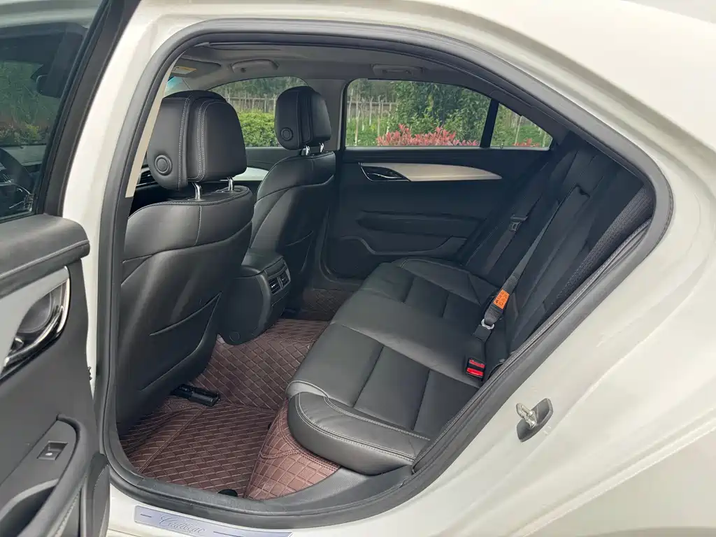 Cadillac ATS-L 28 T Fashion