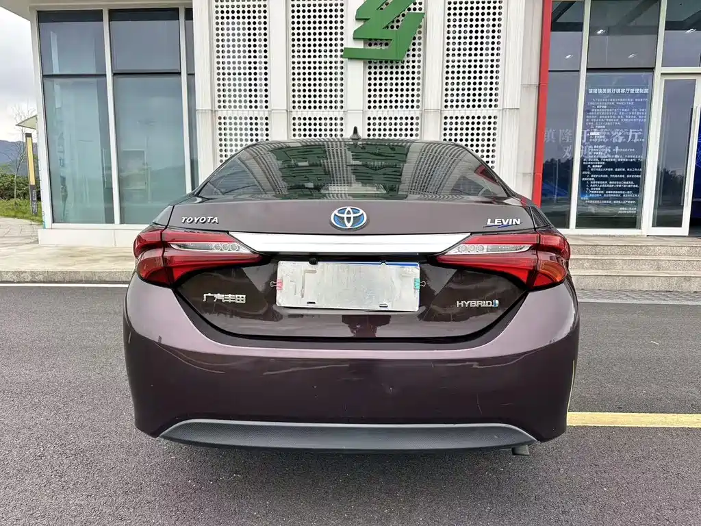 Levin Facelift Dual Engine 1.8 H GS E-CVT Elite Sunroof CN-V