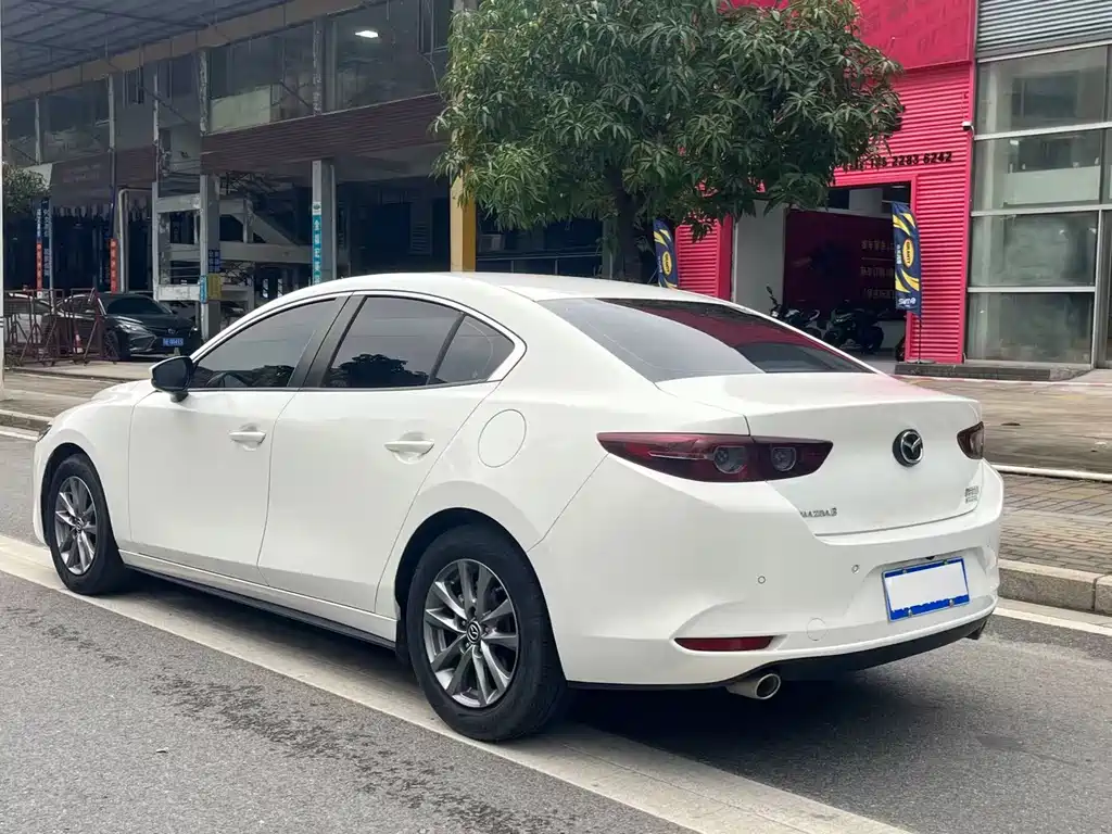 Mazda 3 Axela 2.0 L Auto Quality Engine