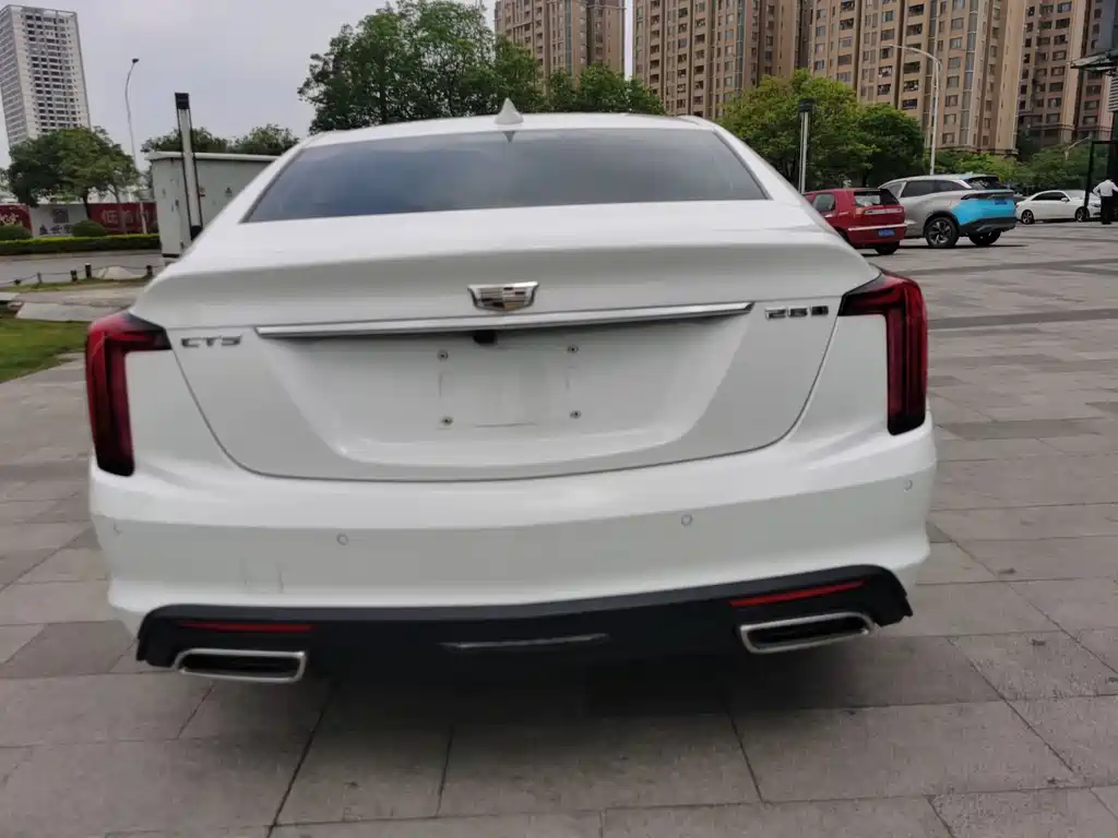 Cadillac CT5 28 T Luxury (Standard)