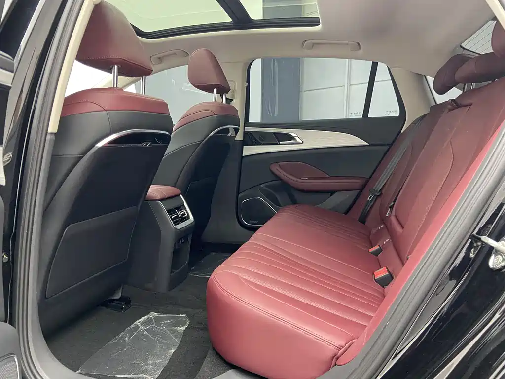 Hongqi H5 PHEV 130 Super Hybrid