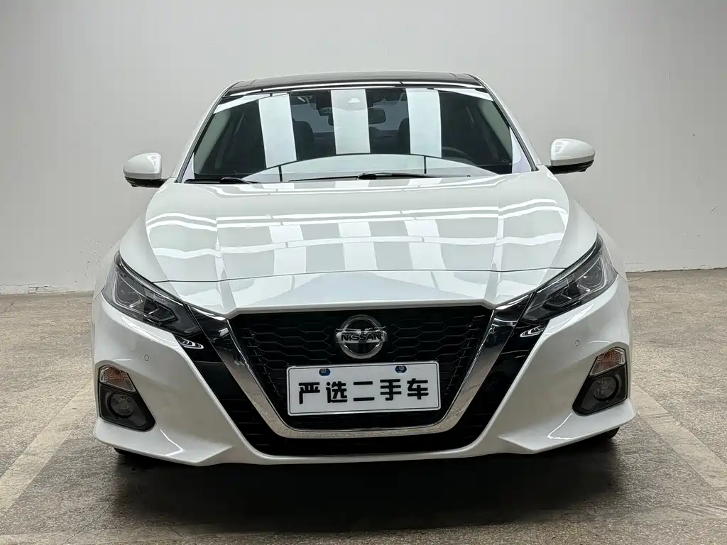 Teana 2.0 T XL Upper AD1 Smart Enjoyment Navigator