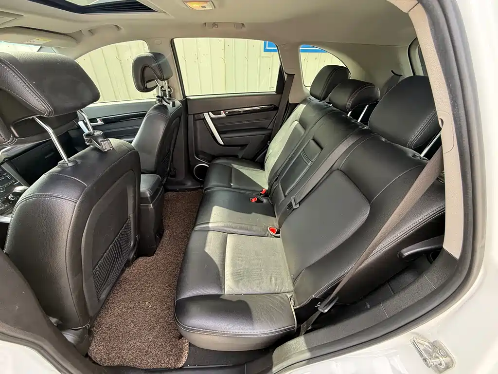 Captiva 2.4 L 4 WD Flagship 7-seat