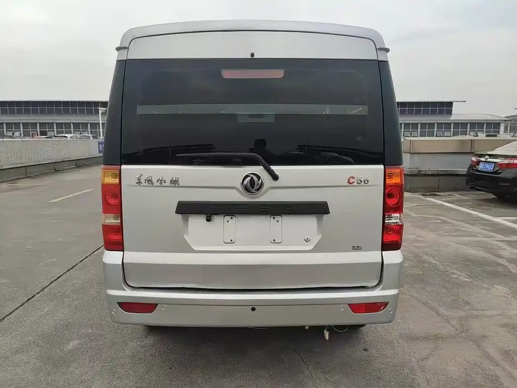 Dongfeng Xiaokang C56 1.5 L Comfort I DK15 C