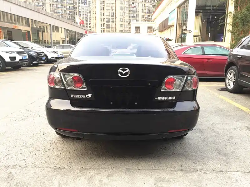 Mazda 6 2.0 L Auto Fashion