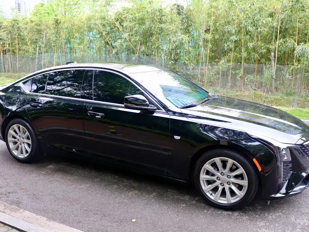 Cadillac CT5 28 T Luxury