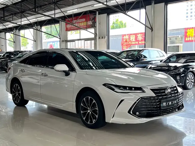 Toyota Avalon 2.0 L Luxury