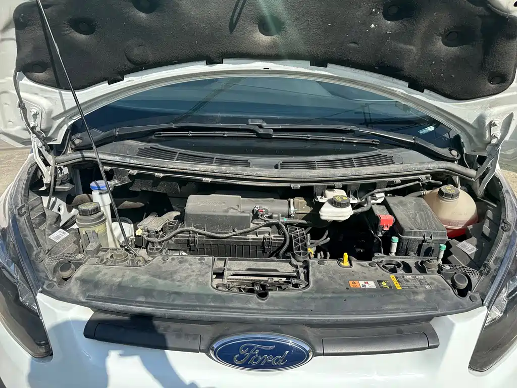 Transit 2.0 T Diesel Multi-purpose Commercial MWB Mid Roof CN-V