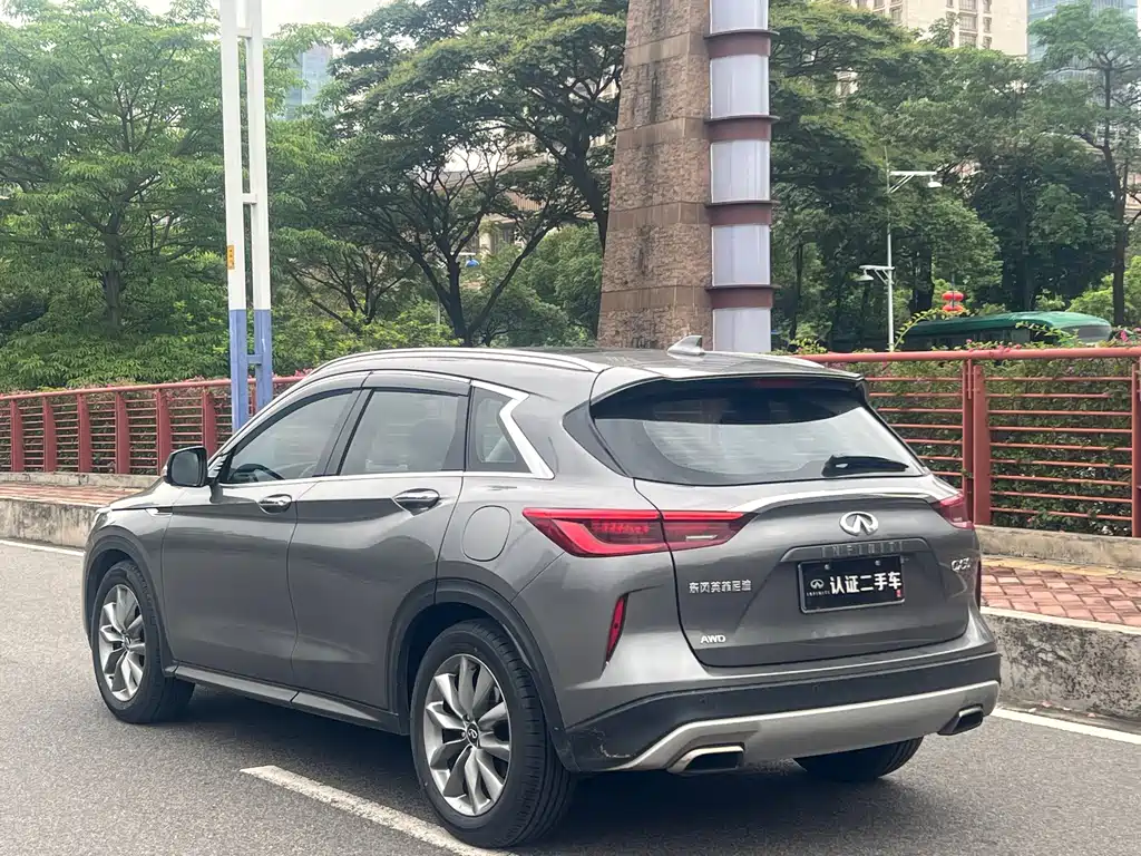 Infiniti QX50 2.0 T 4 WD Elite