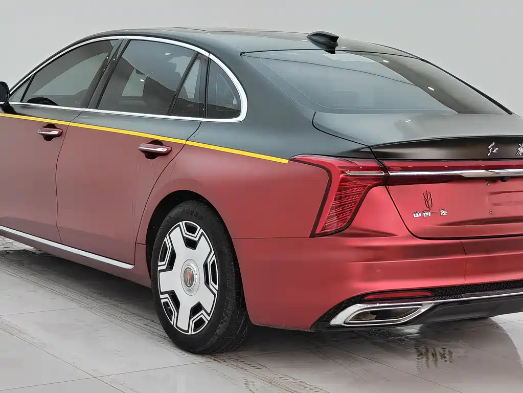 Hongqi H5 2.0 T Auto Connected Flagship