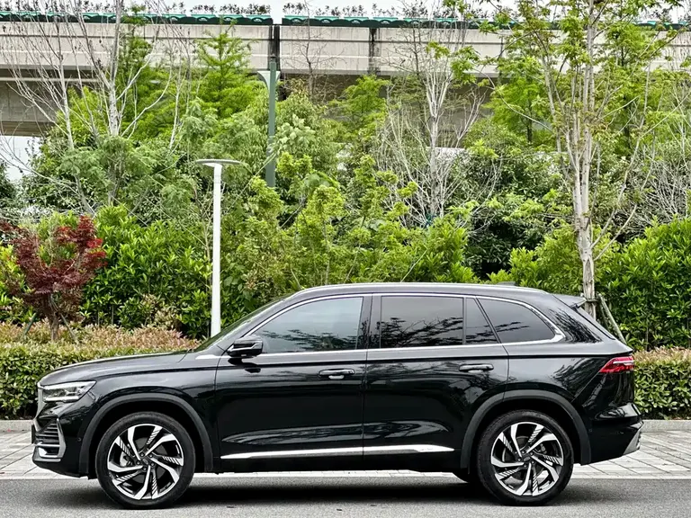 Geely Xingyue L 2.0 TD DCT EVO 2 WD Luxury