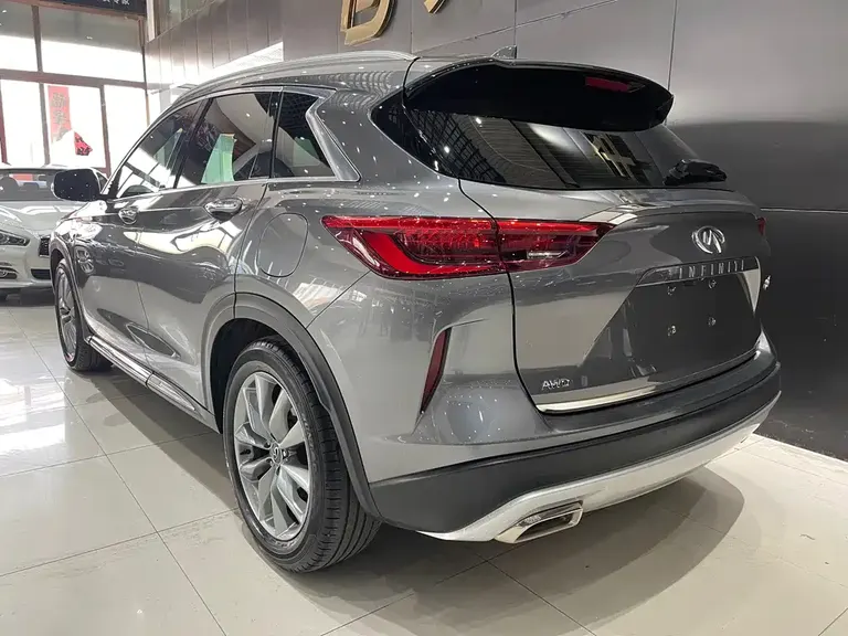 Infiniti QX50 2.0 T 4 WD Elite