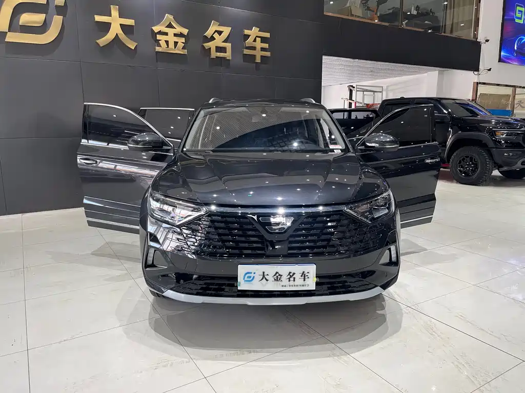 Jetta VS7 捷达VS7 2024款 千里江山 280 TSI 自动荣耀版