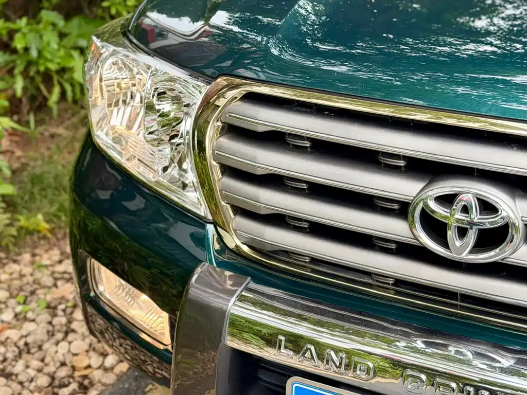 Land Cruiser 4.0 L Auto VX