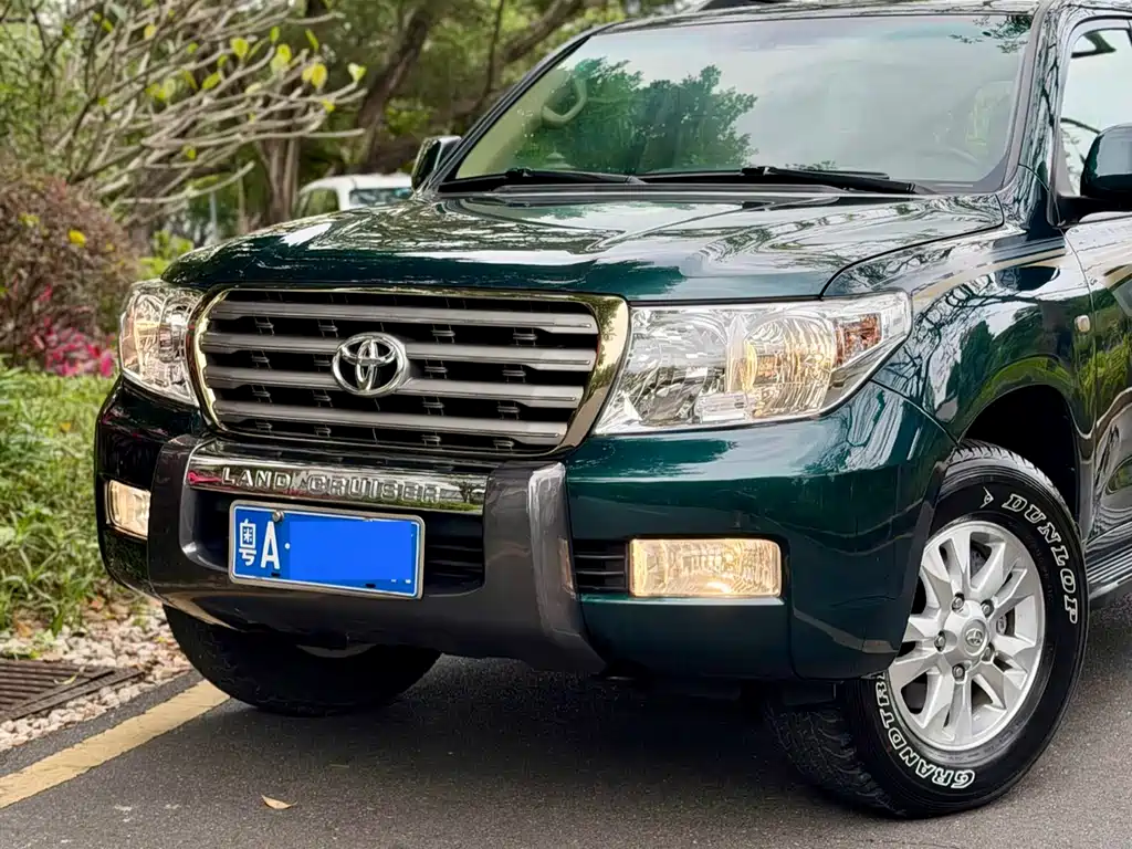 Land Cruiser 4.0 L Auto VX