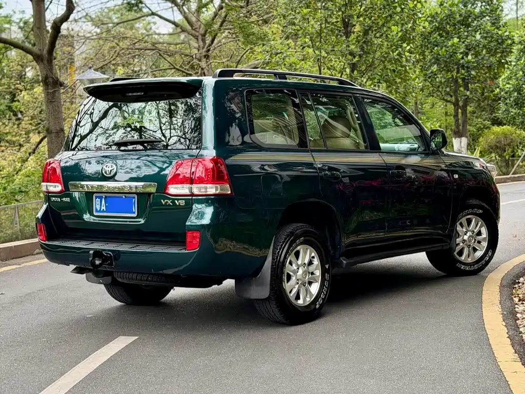 Land Cruiser 4.0 L Auto VX