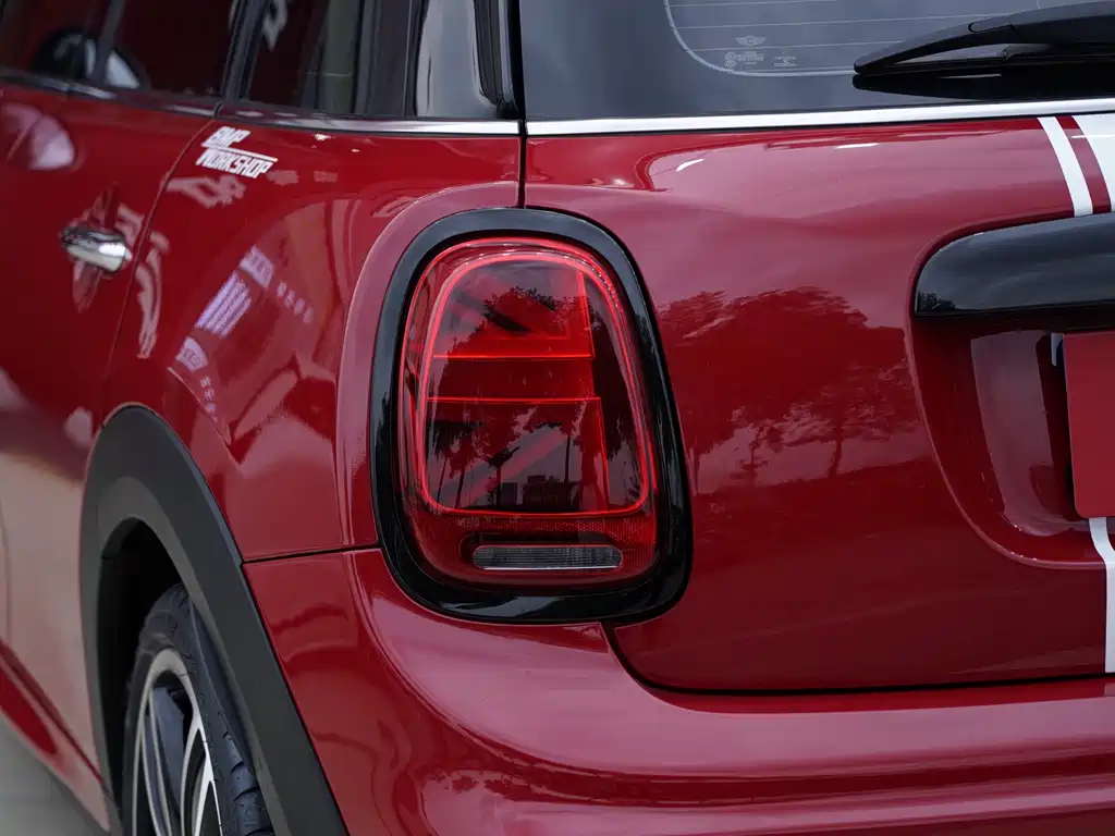 MINI 2.0 T COOPER S Racer 5-door