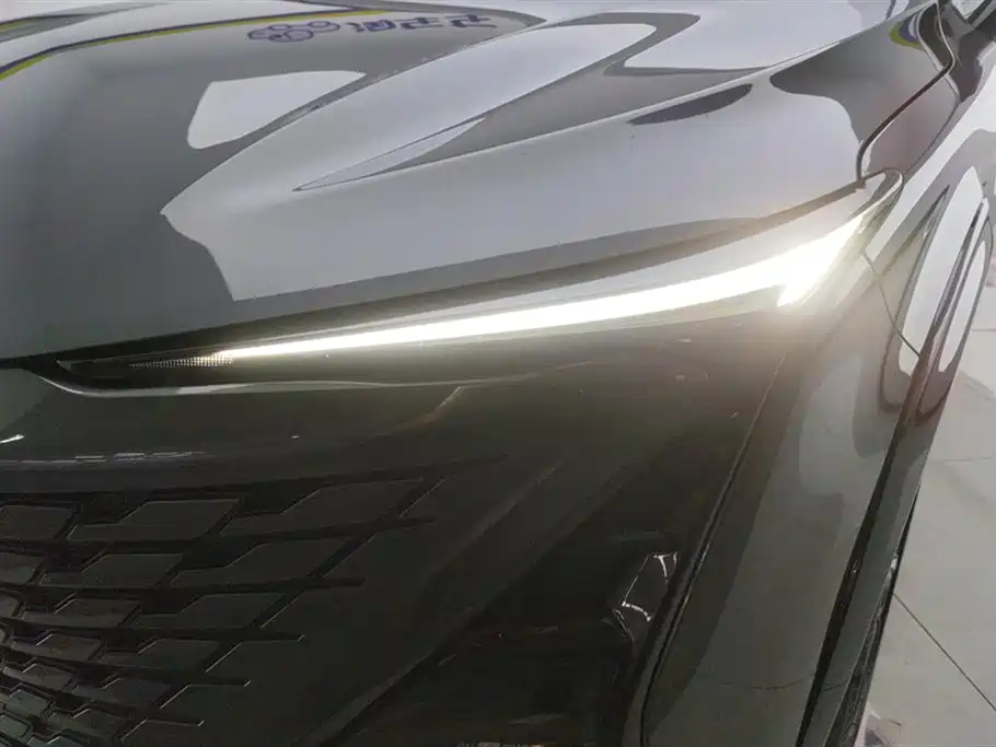 Changan UNI-T 2 nd Gen 1.5 T Distinguished