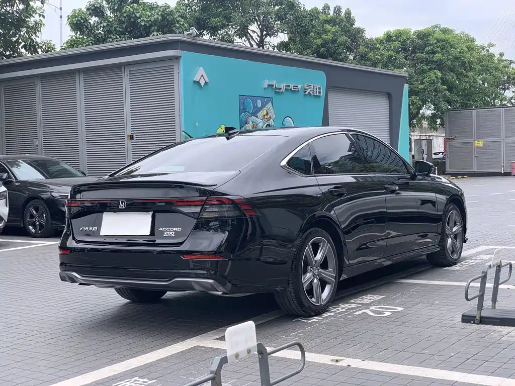 Accord 260 TURBO Outstanding