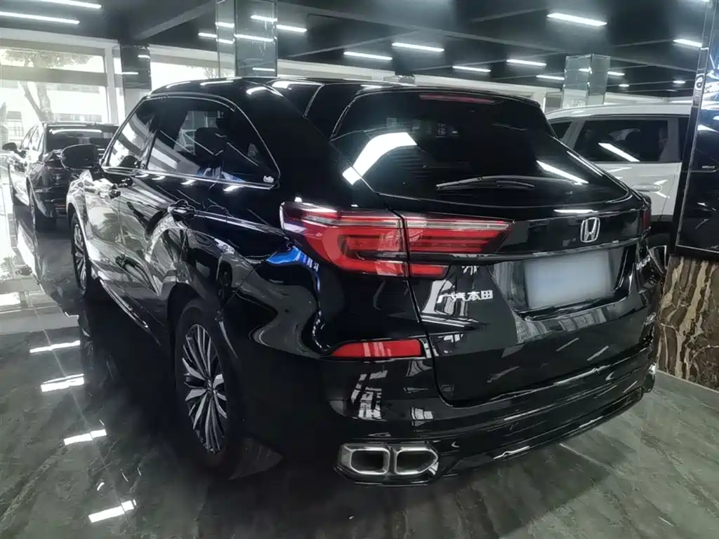 Avancier 370 TURBO 2 WD Luxury