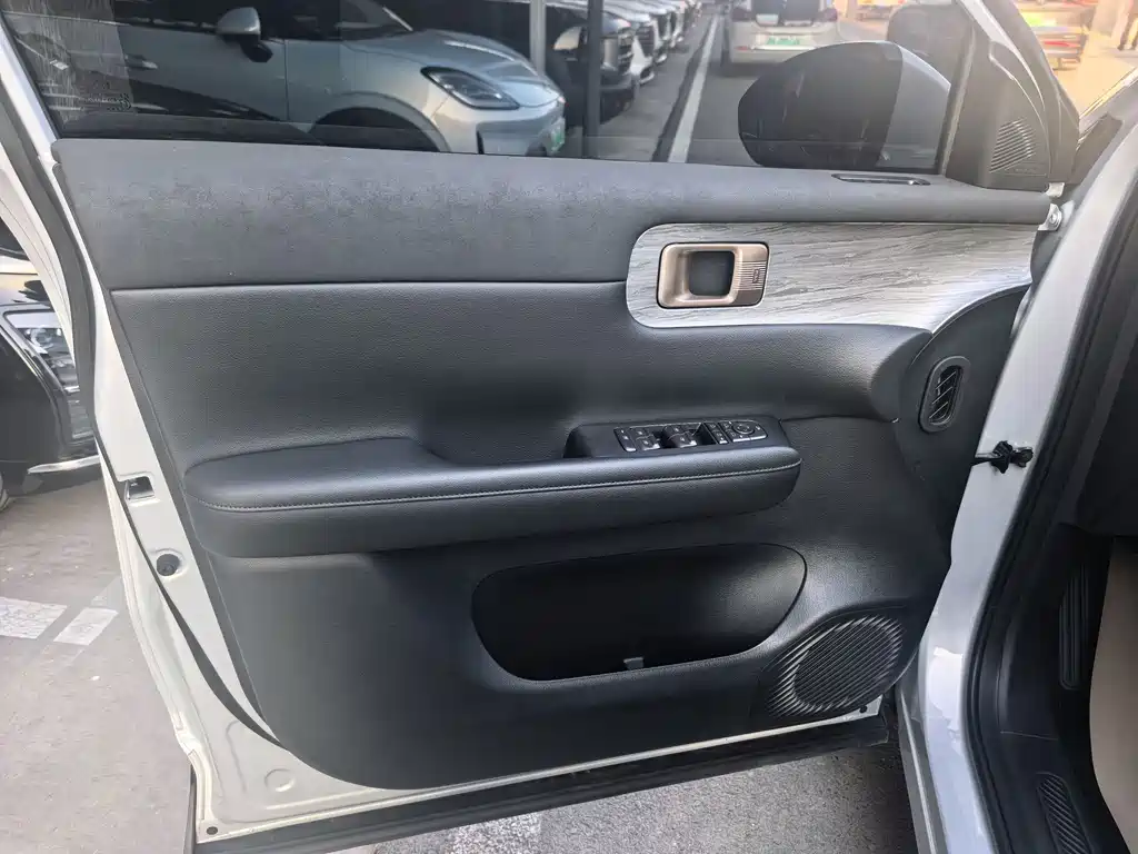 Wuling Starlight S 130 km Flagship