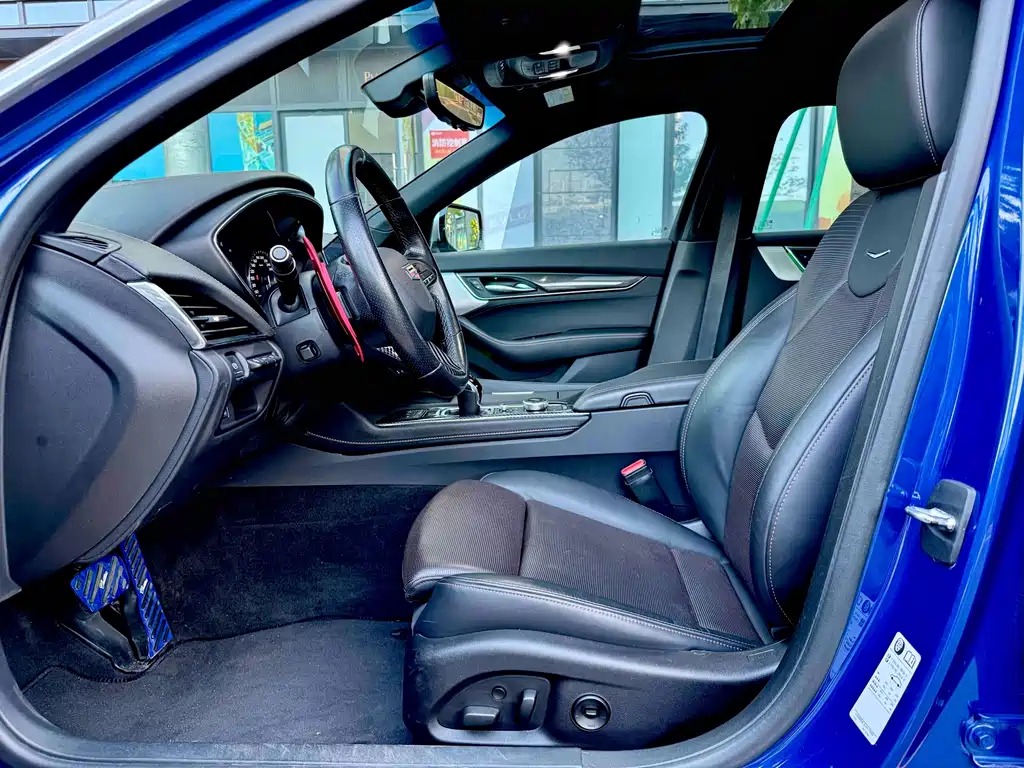 Cadillac CT5 28 T Platinum Sport