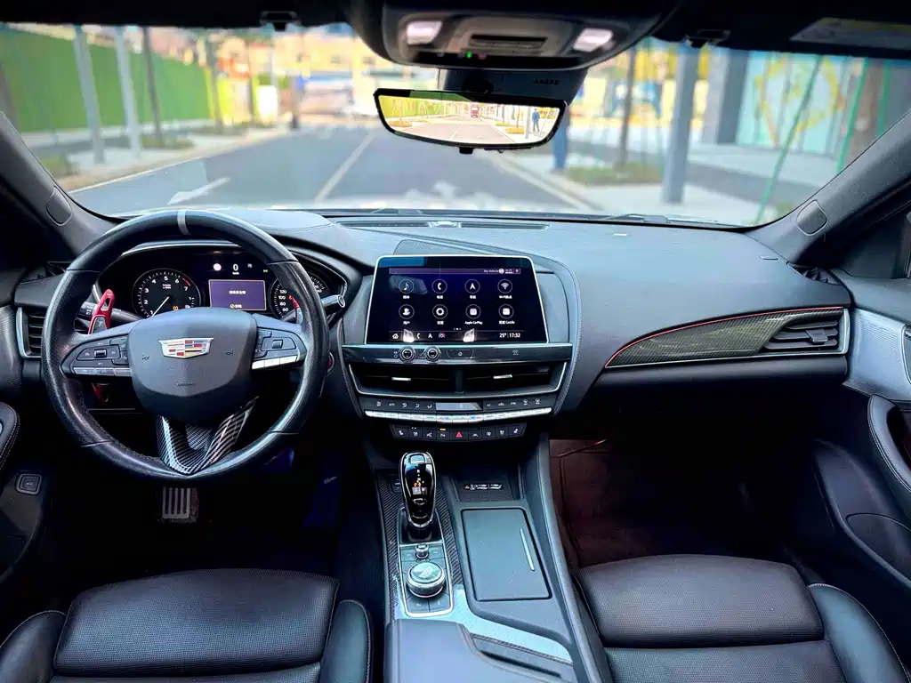 Cadillac CT5 28 T Platinum Sport