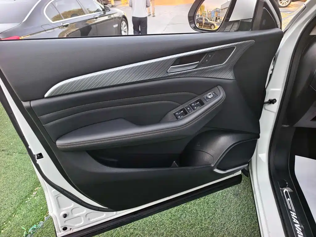 Haval F7 x 1.5 T 2 WD Ultimate Smart Trendy