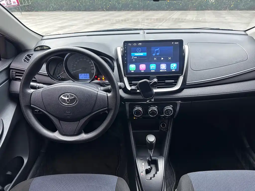 YARiS L Zhixuan 1.5 E CVT Charm Motion CN-VI