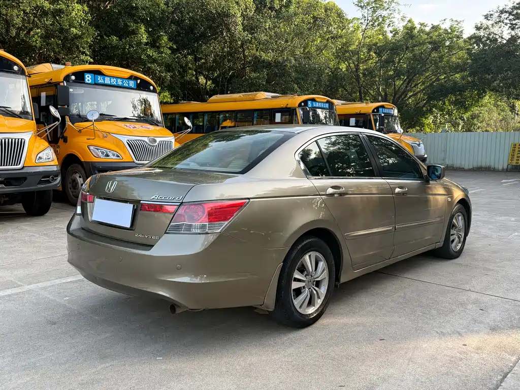 Accord 2.4 L EXL Navi
