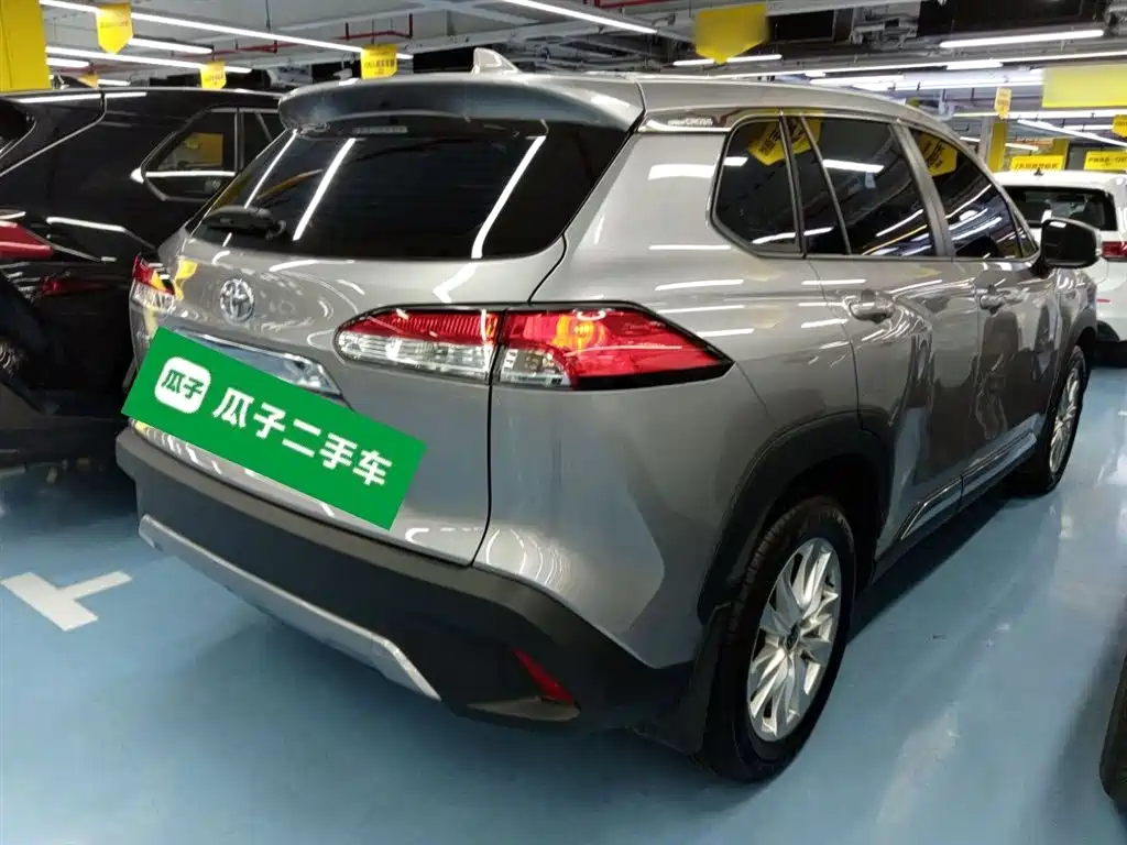 Corolla Cross 2.0 L Pioneer