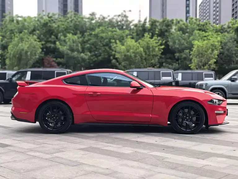 Ford Mustang 2.3 L EcoBoost