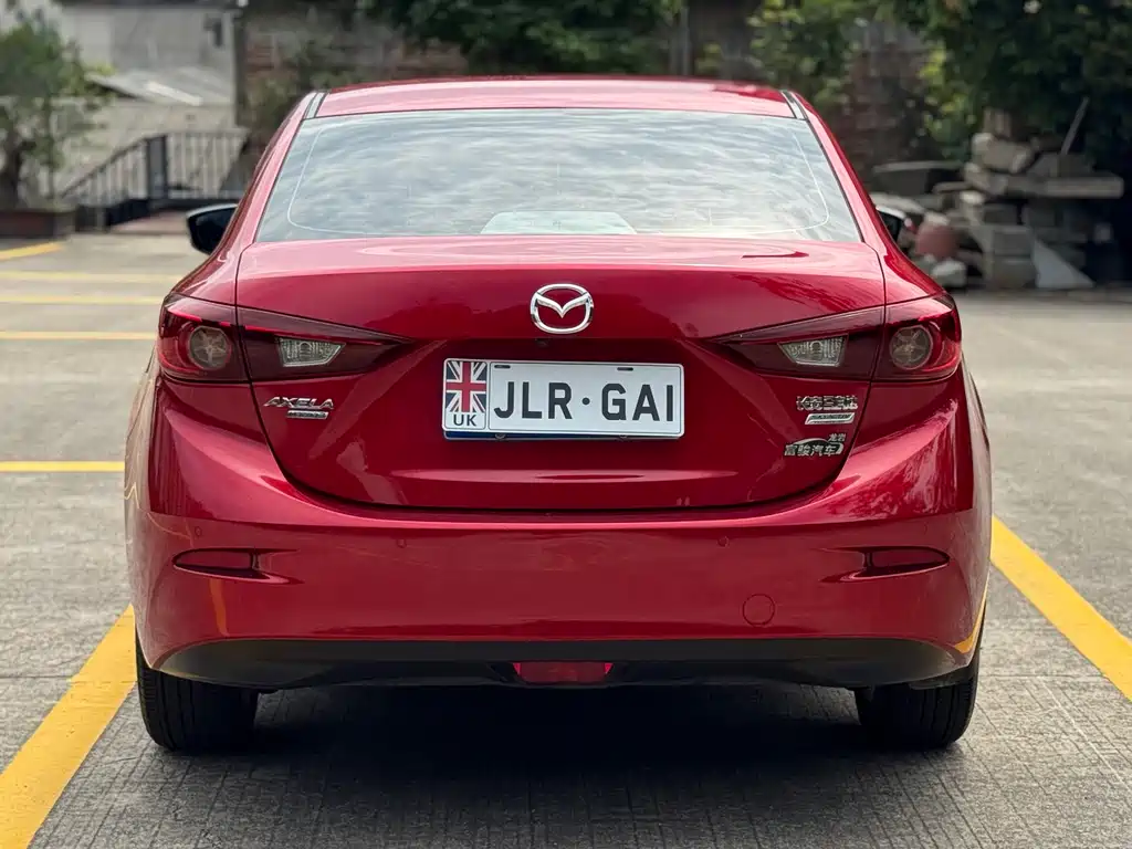 Mazda 3 Axela Sedan 2.0 L Auto Flagship