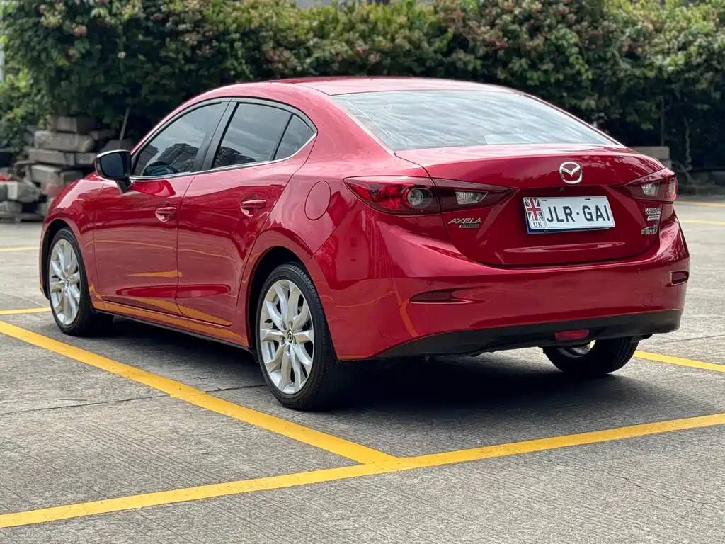 Mazda 3 Axela Sedan 2.0 L Auto Flagship
