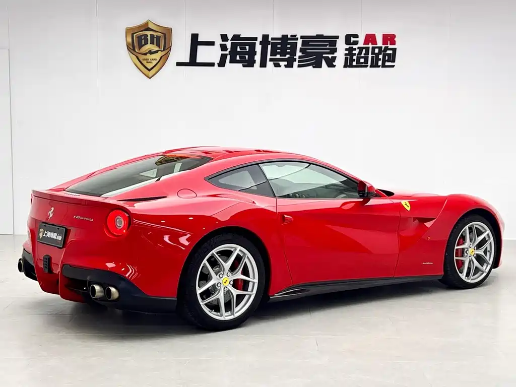 F12 berlinetta 6.3 L Standard