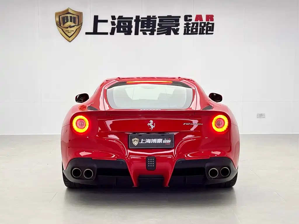 F12 berlinetta 6.3 L Standard
