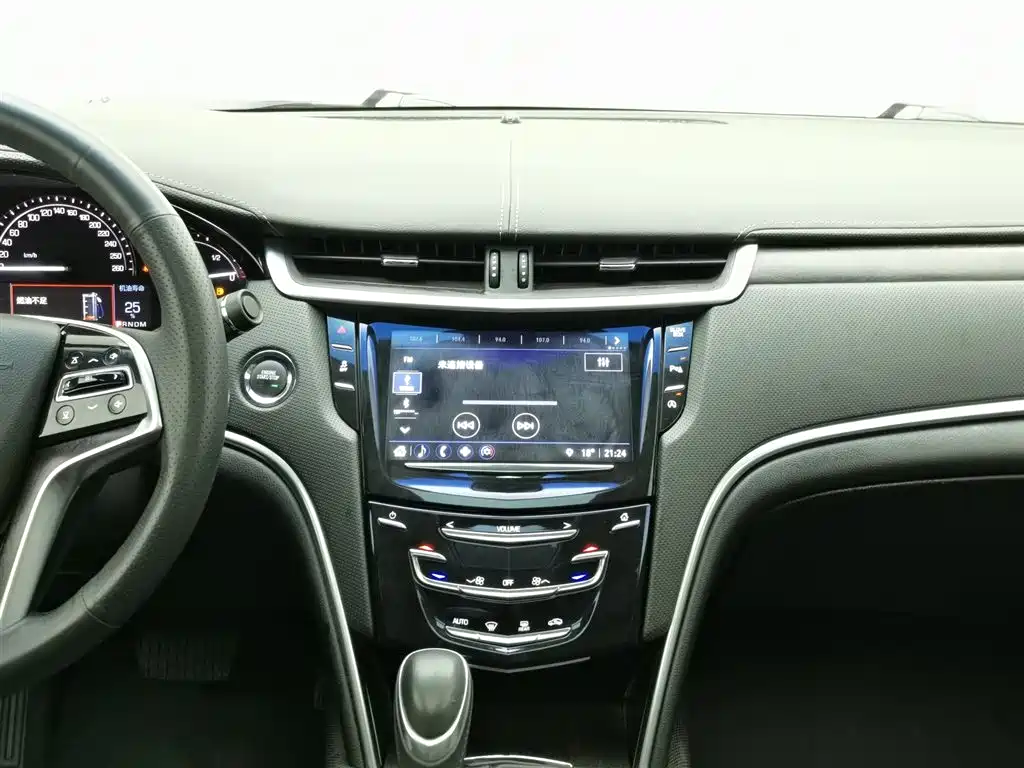 Cadillac XTS 28 T Elite