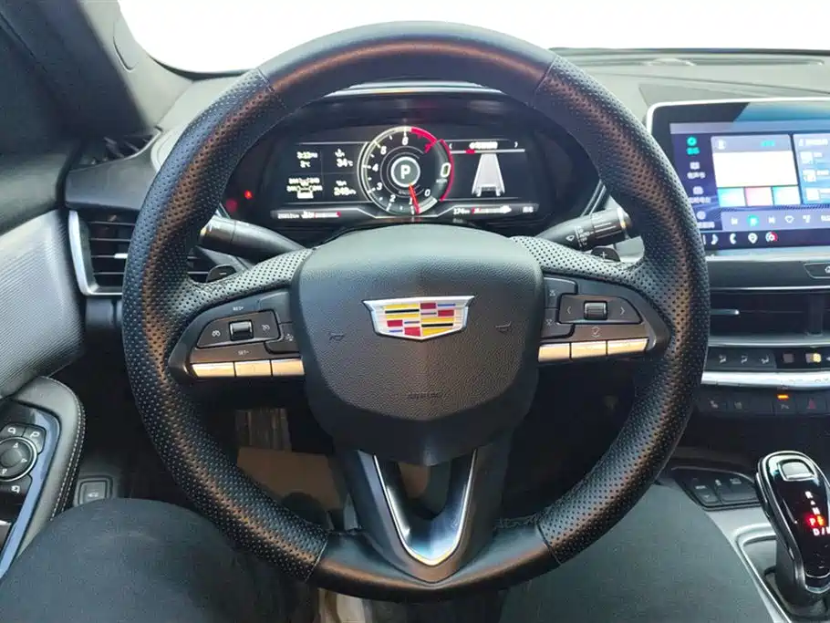 Cadillac CT5 28 T Luxury (Standard)
